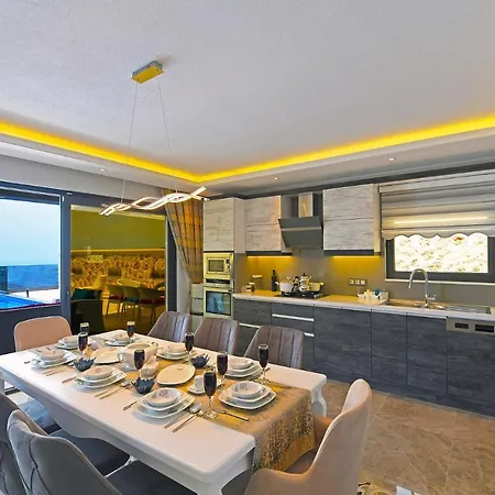 Su * Kaş